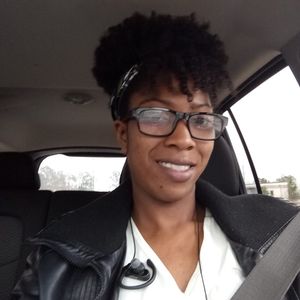 Meet your Posher, Yolanda